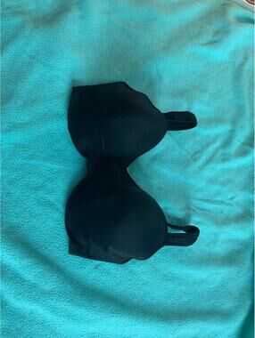 Le Mystère black full coverage bra in size 36H
